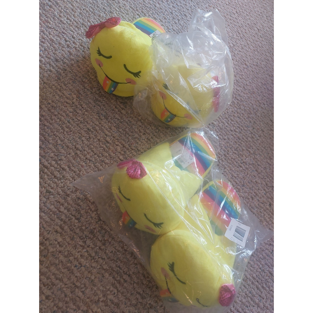Lot Of 2 Girls Slipperssize 8/9, From Justice